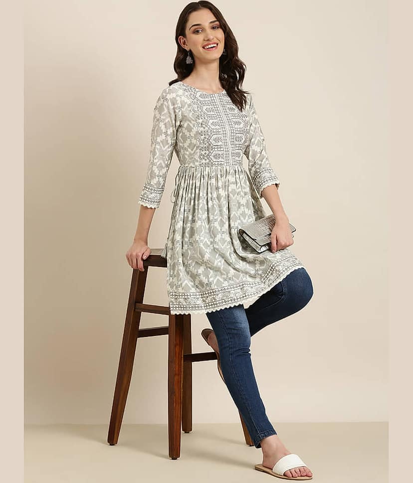 Cotton Blend Short Kurti For Women (Pack of 1) view 7
