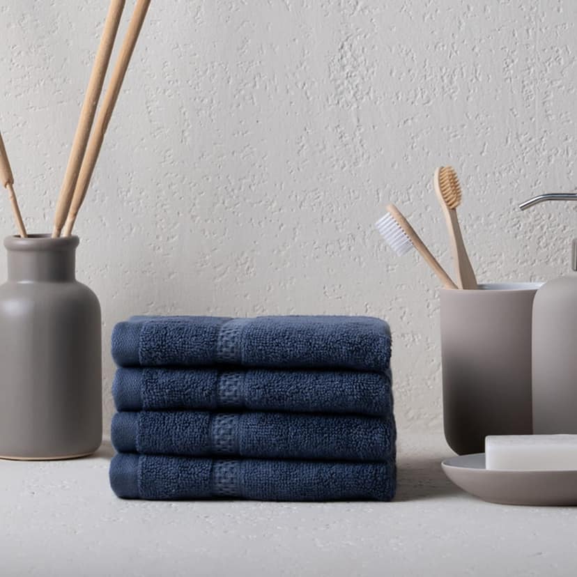 Feather & Spun Bamboo Cotton Face Towel(Pack of 4) | Lavender Fragrance | Oeko-TEX® Standard 100 | Anti Microbial | Fade Resistant | Double Needle Stitch | 600 GSM - 33 cms x 33 cms view 4