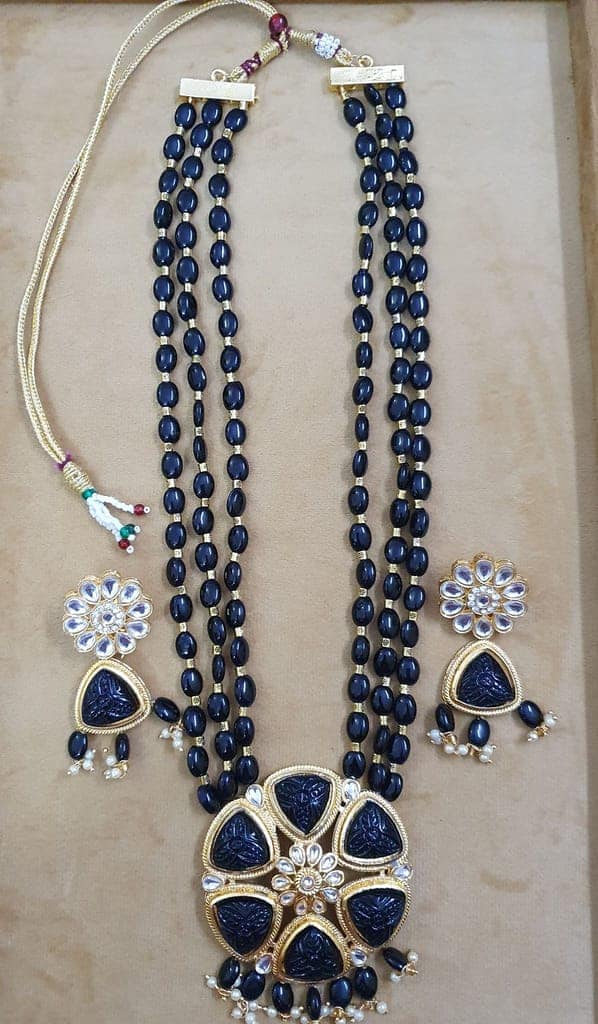 Kundan Beautiful Designer Jewellery view 3