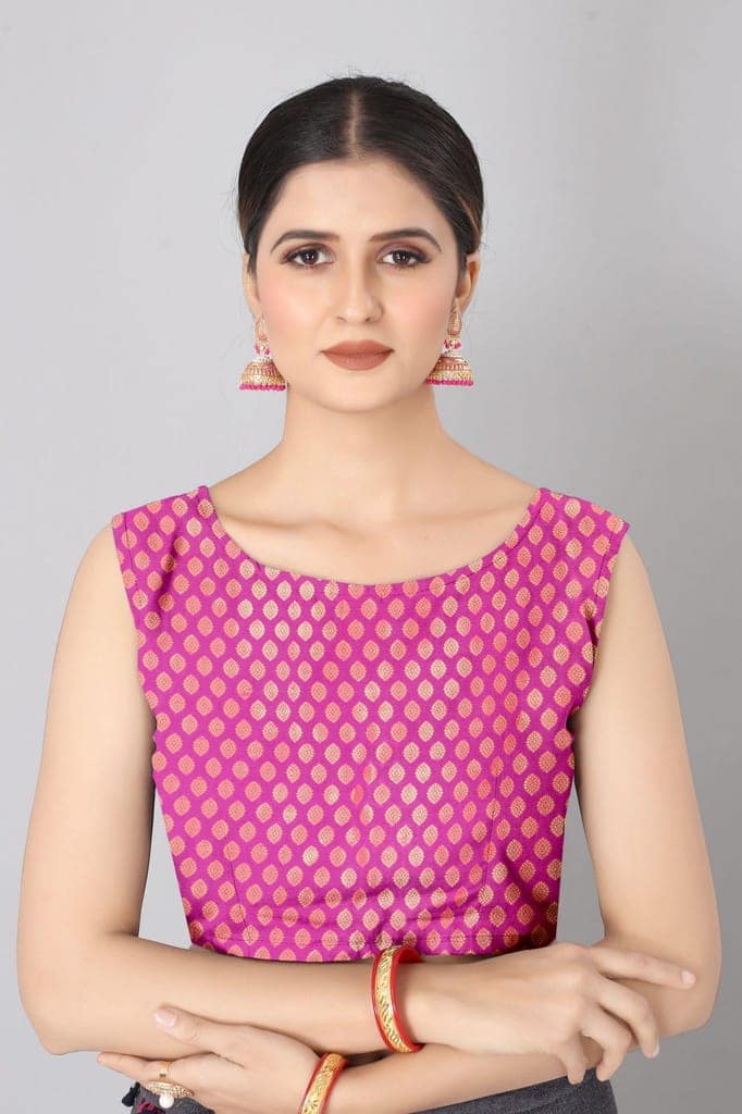 Designer Heavy border Laheriya Weaving Work Saree With Rich Pallu view 4