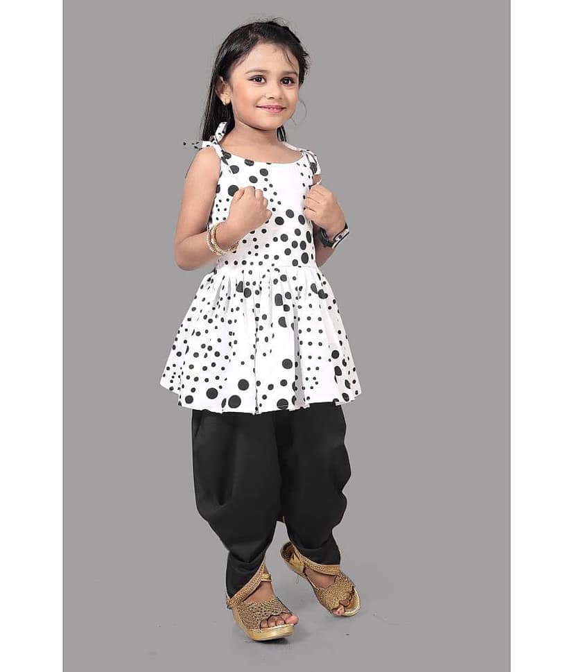 Aarya Creation Girls Crepe Suit Sets ( Pack of 1 , Black )