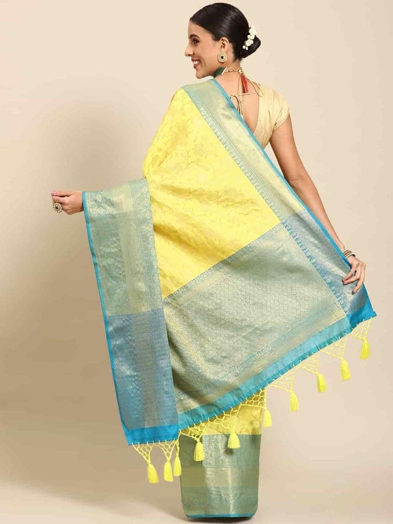 Women's Brocade Soft Silk Zari Woven Saree With Unstiched Blouse Piece view 3
