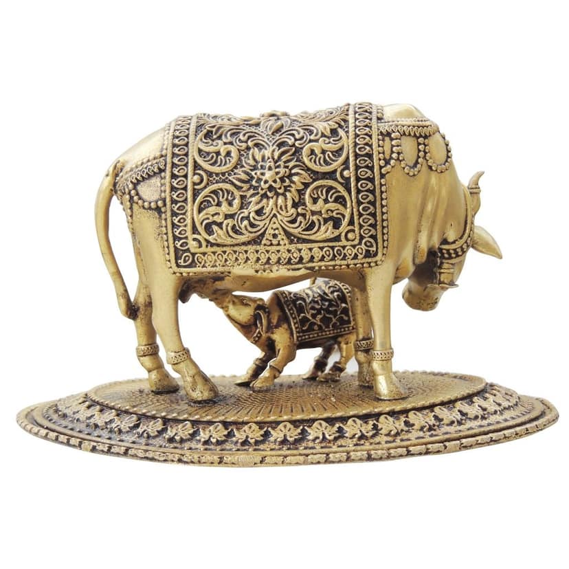 Brass Cow and Calf Showpiece - Machine Made Gaye Bachadha Statue for Home & Office, Height : 3.5 Inch (BSMAS1727 F) view 3
