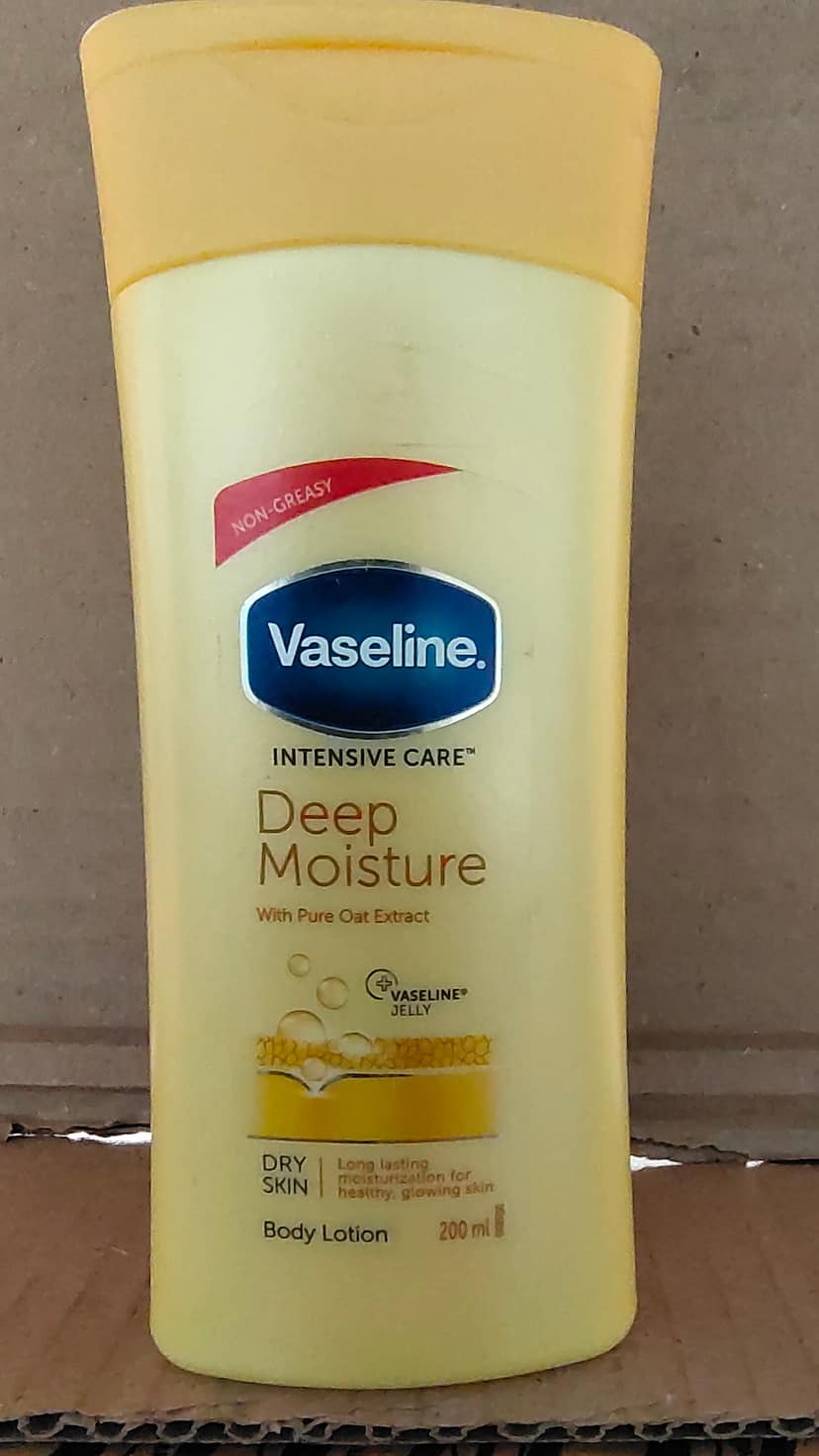 Vaseline body lotion deep moisture