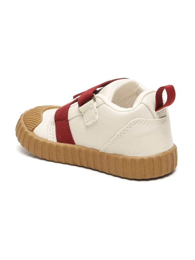 Red-Velvet Muffin Sneakers- White (Unisex) view 9
