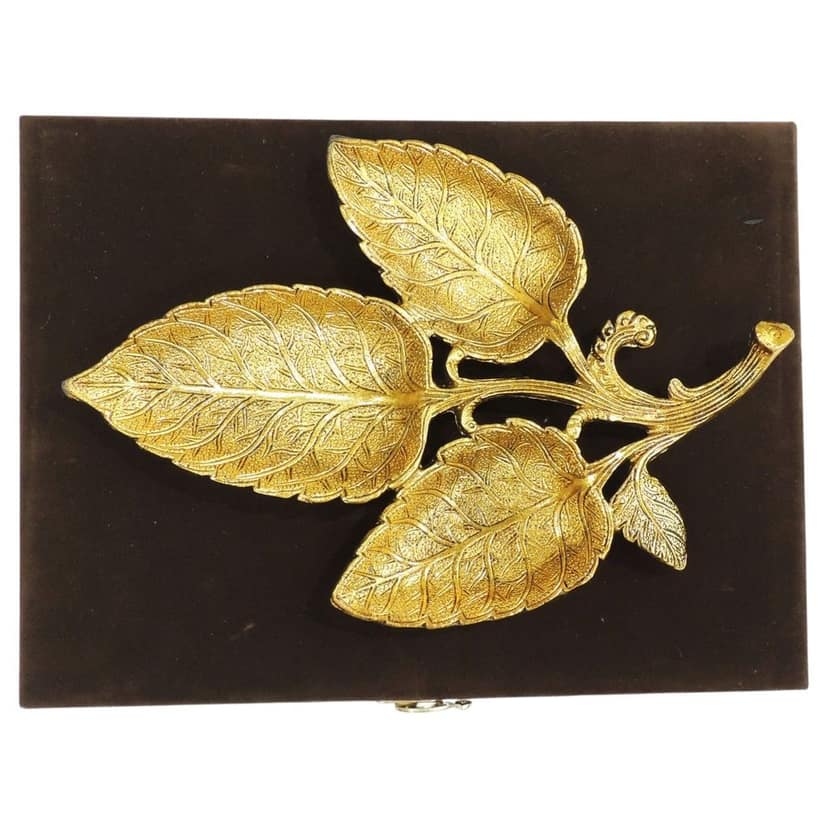 Aluminium Leaf Statue with Storage Box | Designer Home Decor, Height : 1 Inch (ASMAS540 C) view 3
