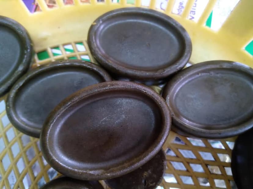 Hot Processed Soap The best dark spot removal soap is one that contains natural ingredients such as tea tree,neem,vitamin E capsule and some natural herbals