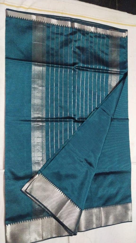 250 KADDI KANCHI BORDER Soft And Comfortable Saree With Silver Zari Border view 2
