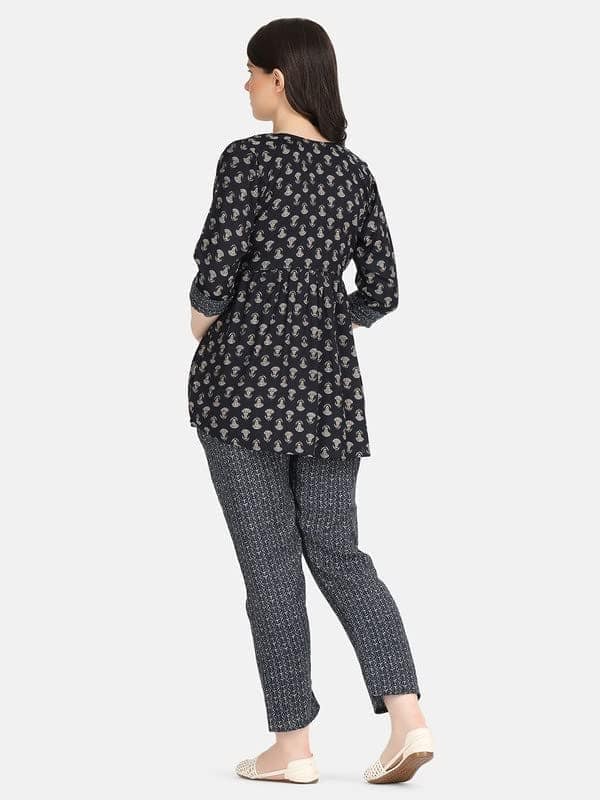 KOI SLEEPWEAR Blue Maternity Floral Co-ord Casual Ethnic wear wih Feeding Pockets (L)� view 8