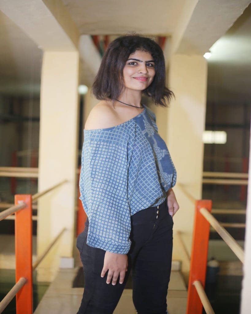 Rose Handwoven Organic Cotton Crop Top view 3
