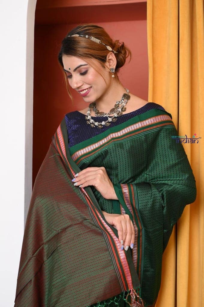 HANDWOVEN! Traditional Khun Cotton Silk Authentic Saree, Dark Green With Red Border view 4