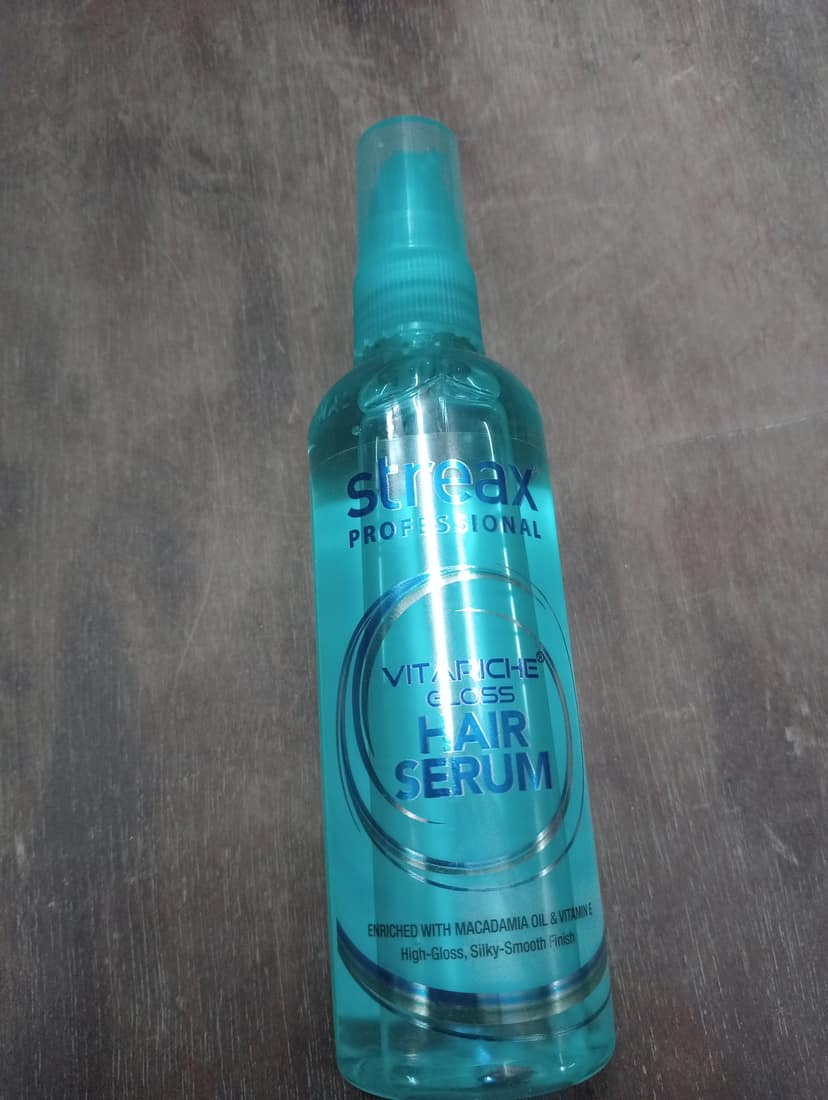 Streax professional vitariche gloss hair serum