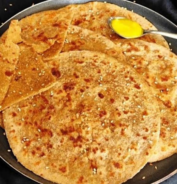 Moongfali gud paratha(2pcs)
