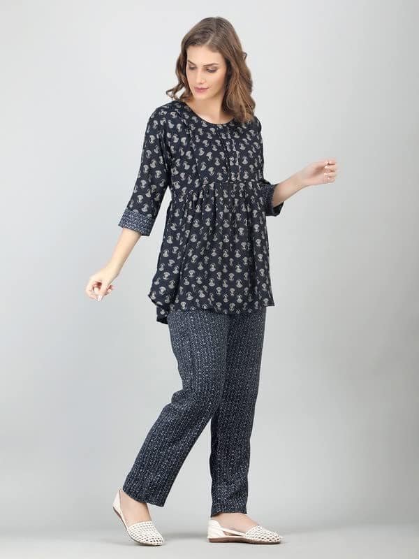 KOI SLEEPWEAR Blue Maternity Floral Co-ord L view 3