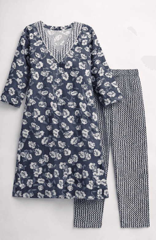 Women Grey Floral Printed Kurti Pant Set | Cotton Blend Fabric | 3/4 Sleeves Daily Wear Ethnic Set view 3