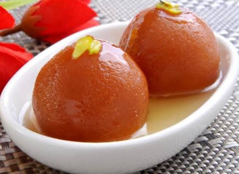 Gulab jamun (2 pcs)