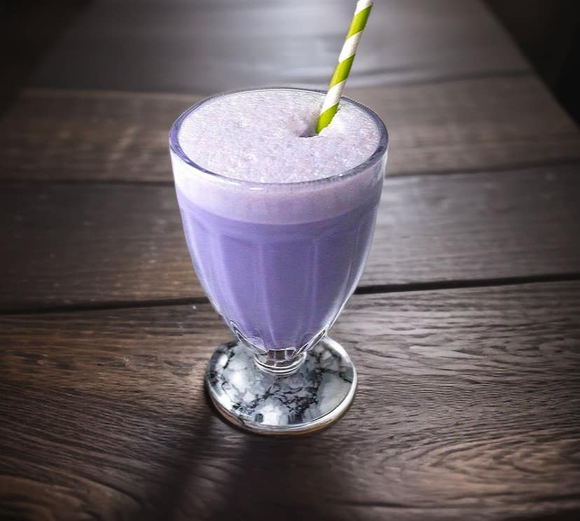 Blackcurrant milkshake 1 bottle [300 ml]