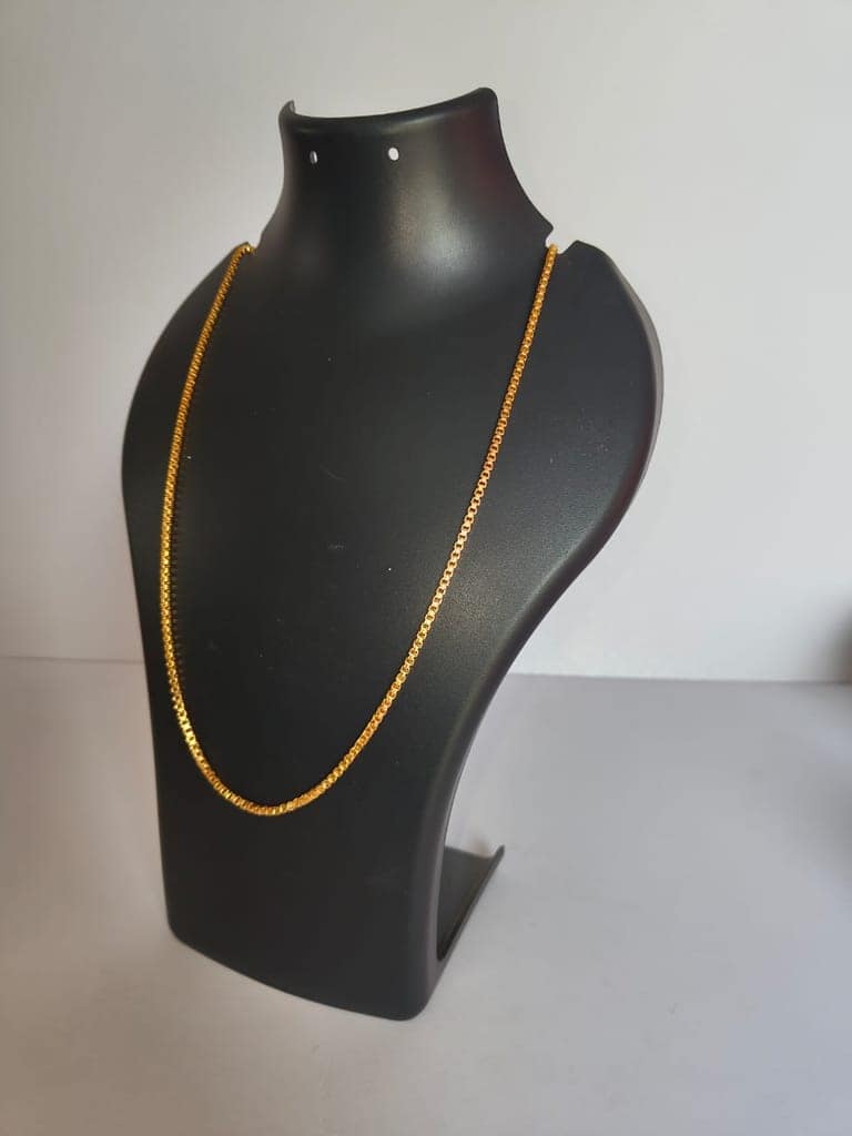 Gold Plated Singapore Chain Necklace for Men and Women** view 3
