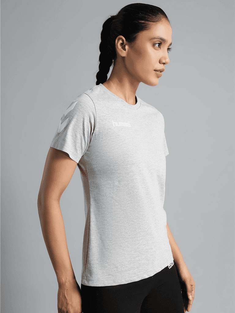 Go Cotton Round Neck Cotton Rich Half Sleeve Solid Regular fit Cottonpoly T-shirt for Women Comfortable soft Breathable Fabric Stretchable for Everyday Use Ideal for Casualwear view 3