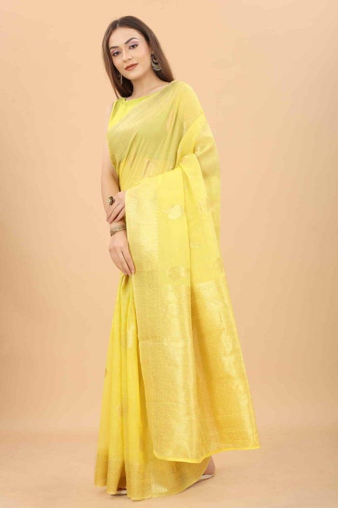 Women's Pure Cotton Saree with Unstiched Blouse Piece view 4
