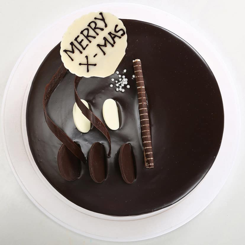 Christmas Chocolate Cake Half Kg view 4