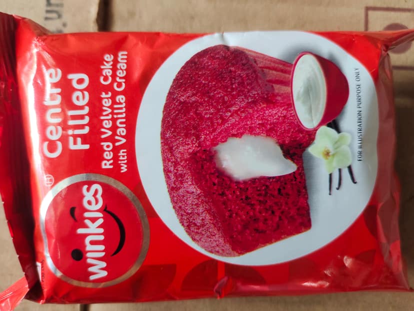 Winkies Centre Filled Cup Cake - with strawberry Cream