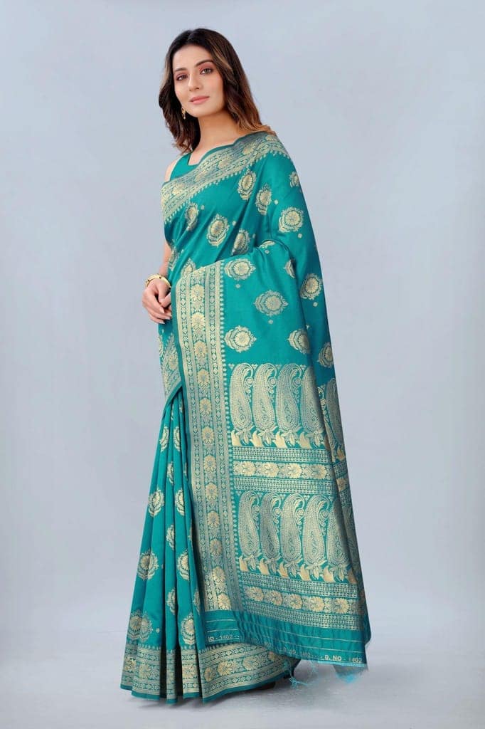 Women's Banarasi Silk Woven Rama Saree with Unstitched Blouse Piece view 2