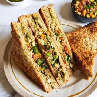 Paneer tomato sandwich
