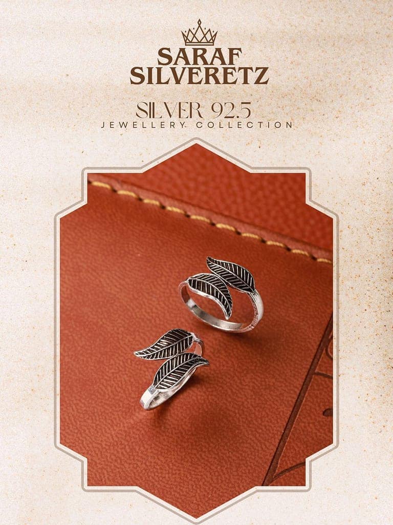 925 Sterling Silver Oxidised Leafy Minimal Toe Ring view 6
