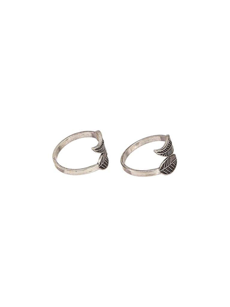 925 Sterling Silver Oxidised Leafy Minimal Toe Ring view 9