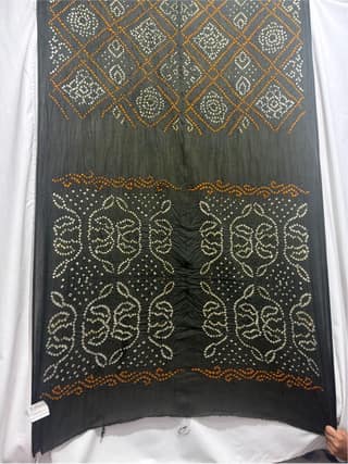 Kala Sanskruti All Over jery Green Color Cotton Bandhani Saree 6.5M with Blouse Piece Elegant Traditional Wear Saree for Women