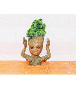 Miss Peach Handicraft & Artifact Showpiece 14 cm - Pack of 1