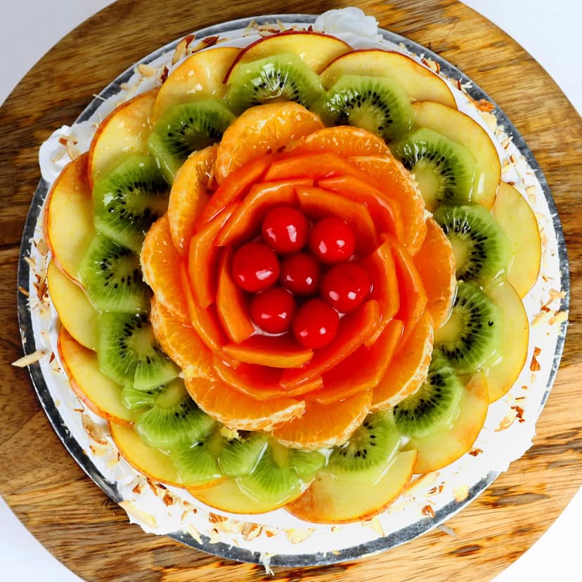 Creamy Vanilla Fruit Cake Half Kg view 5