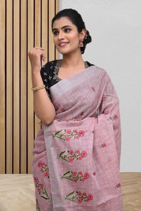 Lavender Linen Saree With Modish Work view 3