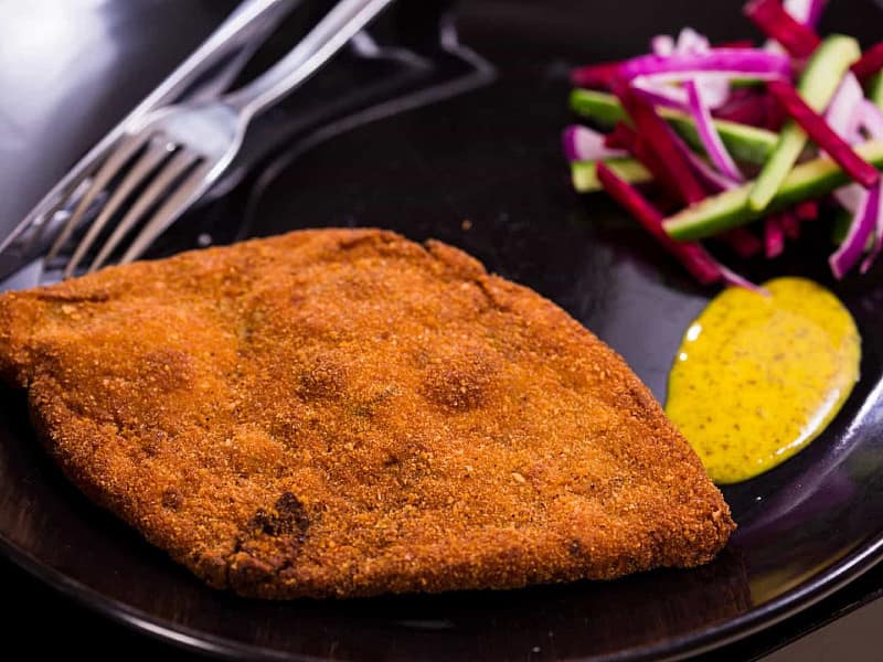Fowl cutlet large (2 pieces)