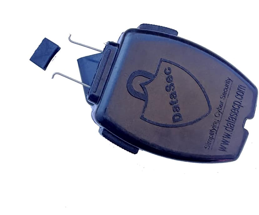 TYPE C PORT BLOCKER WITH KEY view 4