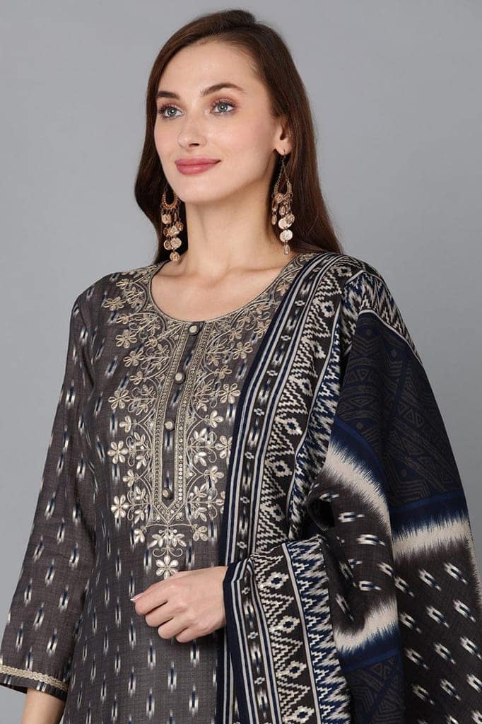 Silk Blend Grey Printed Straight Kurta Pant With Dupatta PKSKD1790 view 2