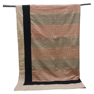 Garvi Gurjari (A Gujarat Govt Enterprise Beige Cotton Handmade Patchwork Double Kambira Quilt(GGCMCDPQ10)
