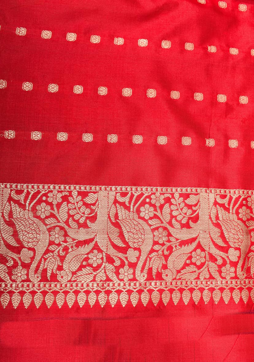 Twin Parrot Butta Shikaargah Banarasi Saree in Purple and Red | Silk Mark Certified view 7