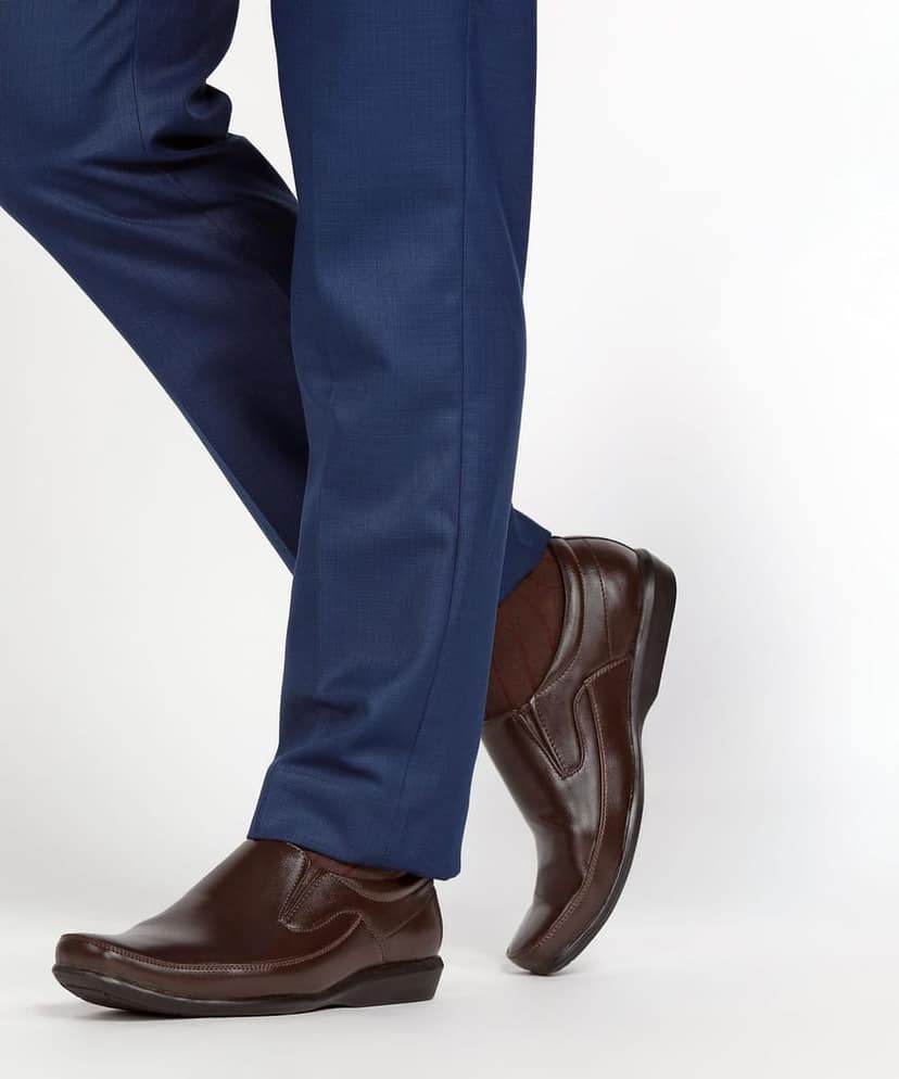 Stylish & Comfortable Cushioned Oxfords view 2