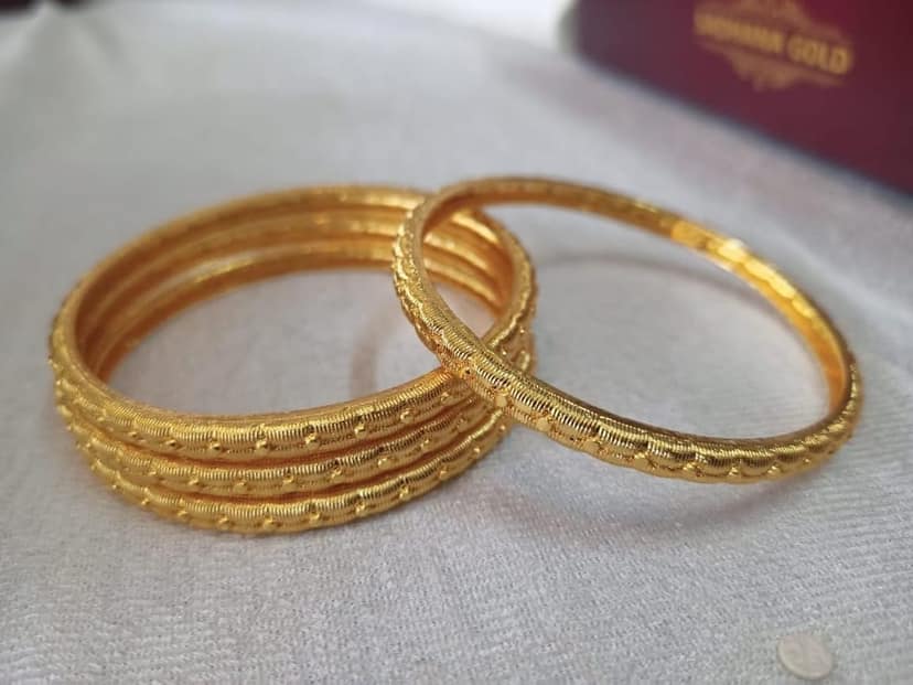 Sonchiriya bangles-09