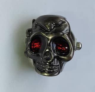 YAKH Skull (Ruby Red Eyes) Ring Watch