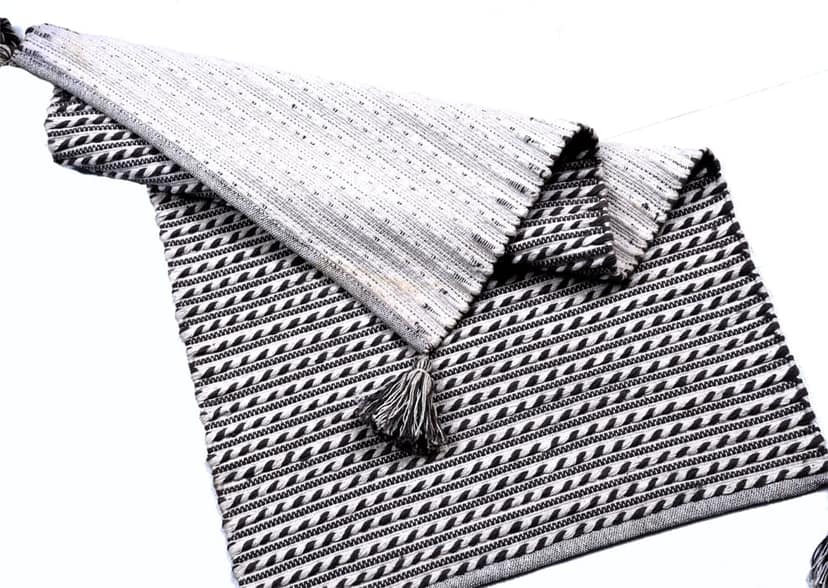 Villa Choti Handmade 100% Cotton Rugs view 2