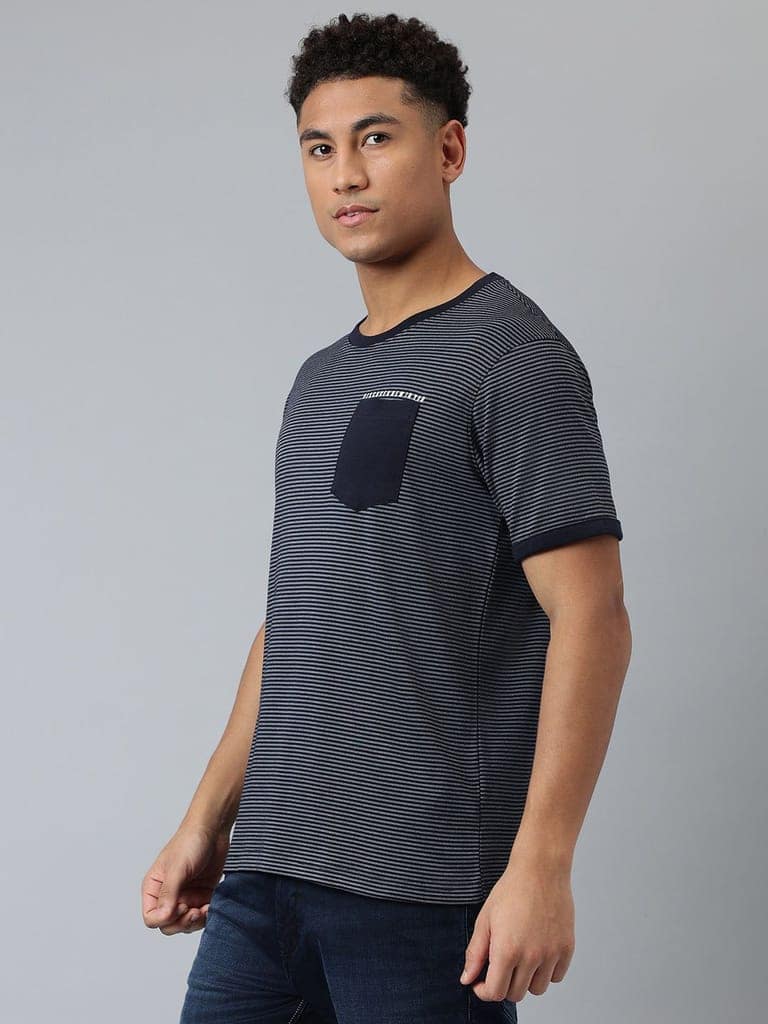 Men Navy Regular Fit Crew Neck Neck T-Shirt view 3