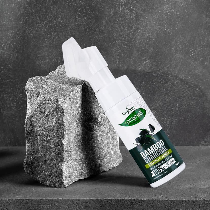 VI-JOHN PRAKRITIK Bamboo Charcoal Foaming , Removes Tan, 100% Natural Bio Actives - 150ml Face Wash (150 ml) view 3