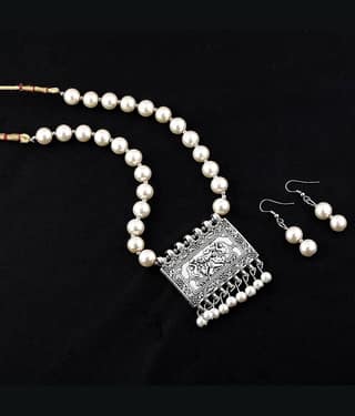 Silver Shine Pearls SILVER Contemporary Contemporary/Fashion Antique
