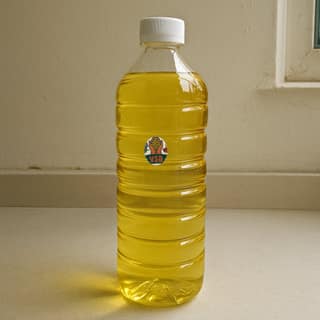 Vanthala Sundharamma Boutique's pure sunflower oil