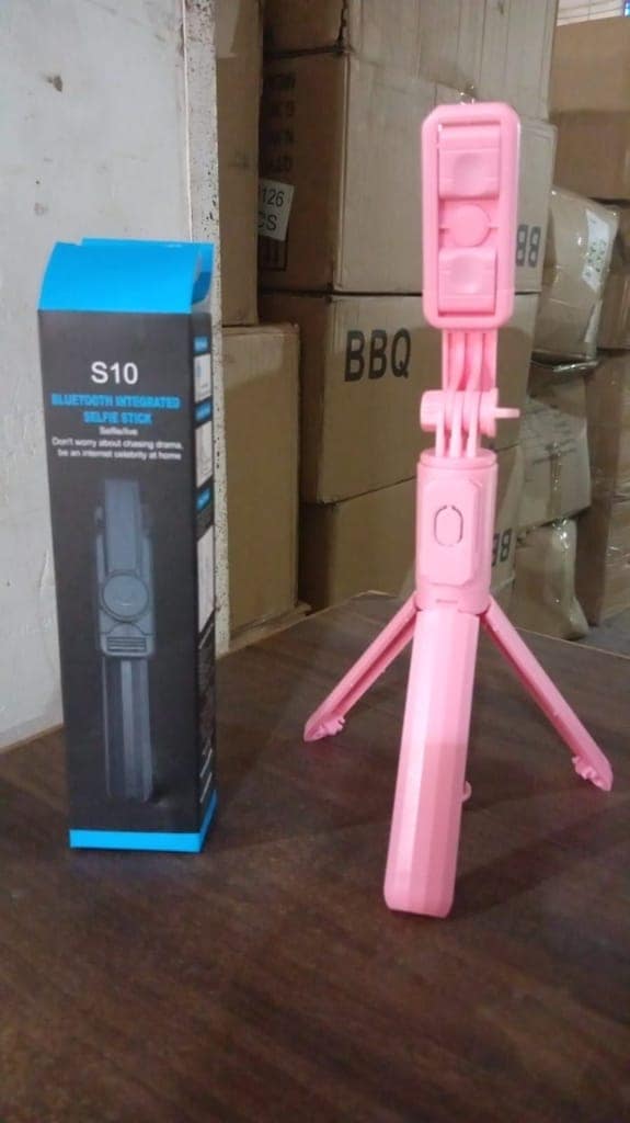 Portable Foldable Selfie Stick with Remote Control, 3-Axis Tripod Hand Stabilizer for Smartphones, TikTok Vlog YouTuber Video Recording (1 Pc) view 9