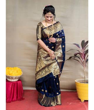 SareeQueen Art Silk Embellished Saree With Unstitched Blouse Piece ( Green )