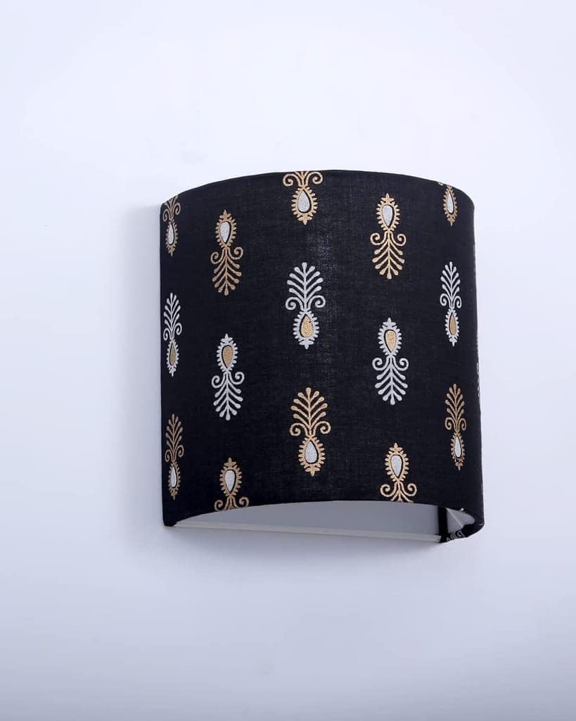 LIGHT ANGLE Wall Lamp With Shade view 2